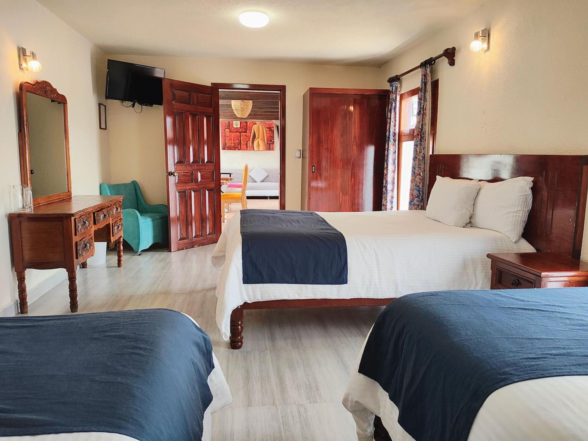 Hotel Barrio Antiguo Сан-Кристобаль-де-Ла-Касас Экстерьер фото